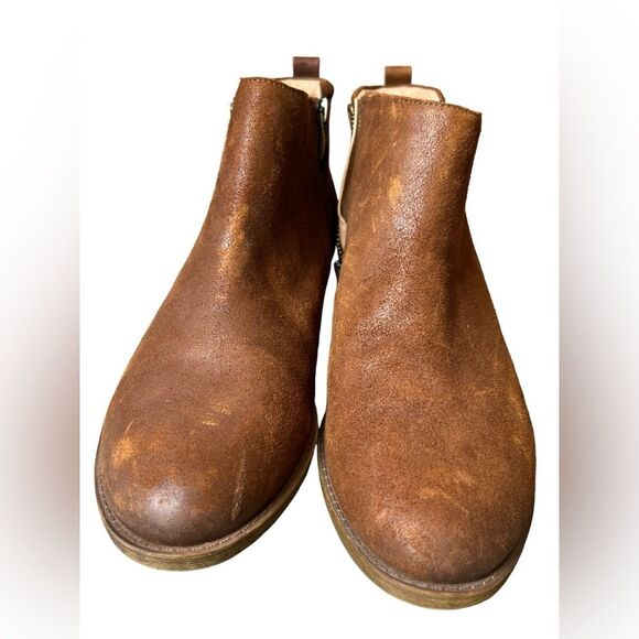 Franco Sarto Keegan Oiled Distressed Leather Ankle Booties Chestnut Brown SZ‎ 10 - Picture 2 of 8